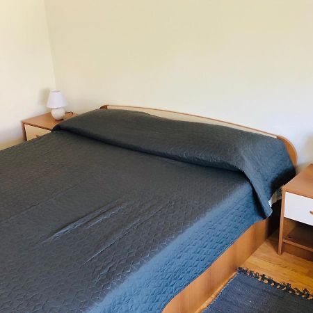 Apartmani Lovre Posedarje Exterior photo